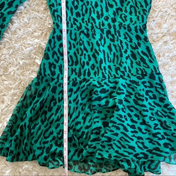 AuLaLa One Sleeve Leopard Print Dress Sz M NWT - Picture 4 of 7